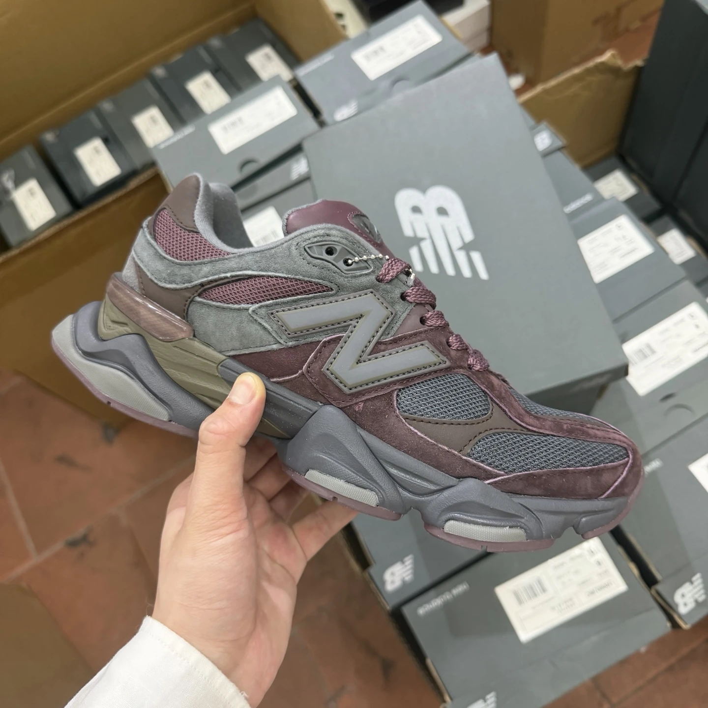 New Balance Chunky Runner Sneakers – Dark Plum, Grey & Mauve