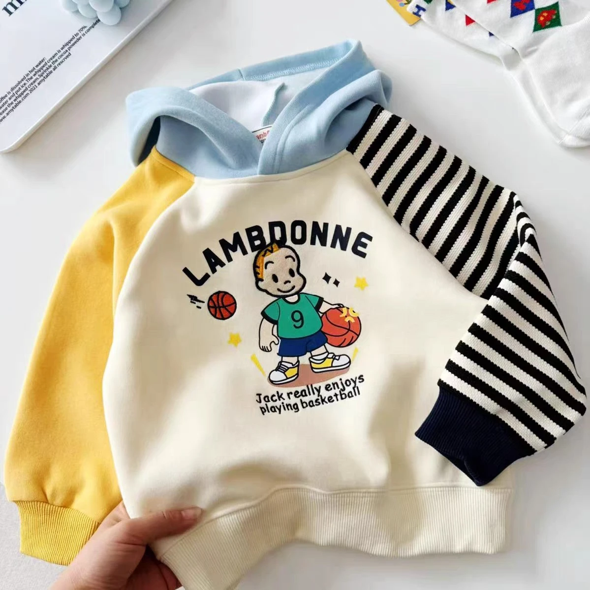 Cozy Hooded Sweatshirt for Kids - Soft Cotton Blend Pullover Hoodie