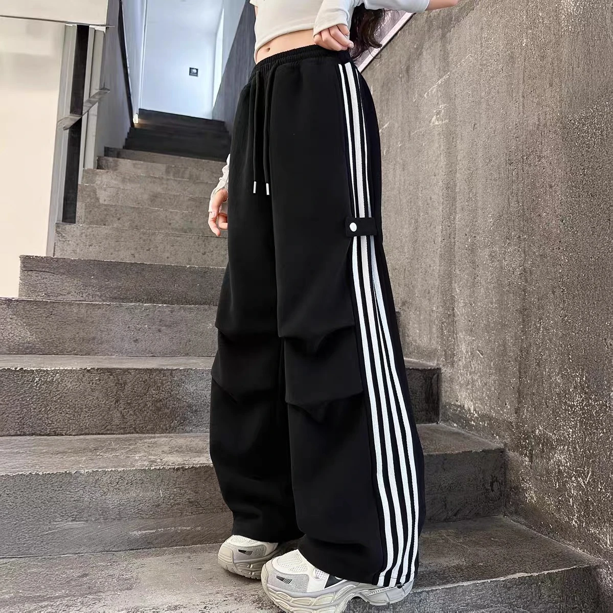Kids Baggy Cargo Pants - Comfortable & Stylish Adventure Wear
