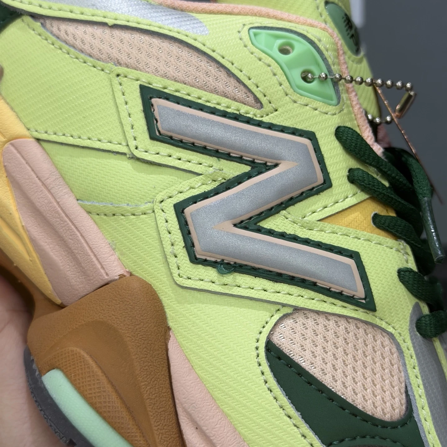 New Balance Chunky Lifestyle Sneakers – Green, Lime & Caramel Brown