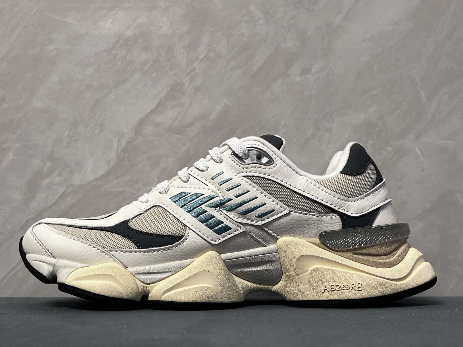 New Balance White Navy ABZORB Chunky Sneakers – Retro Lifestyle Running Shoes