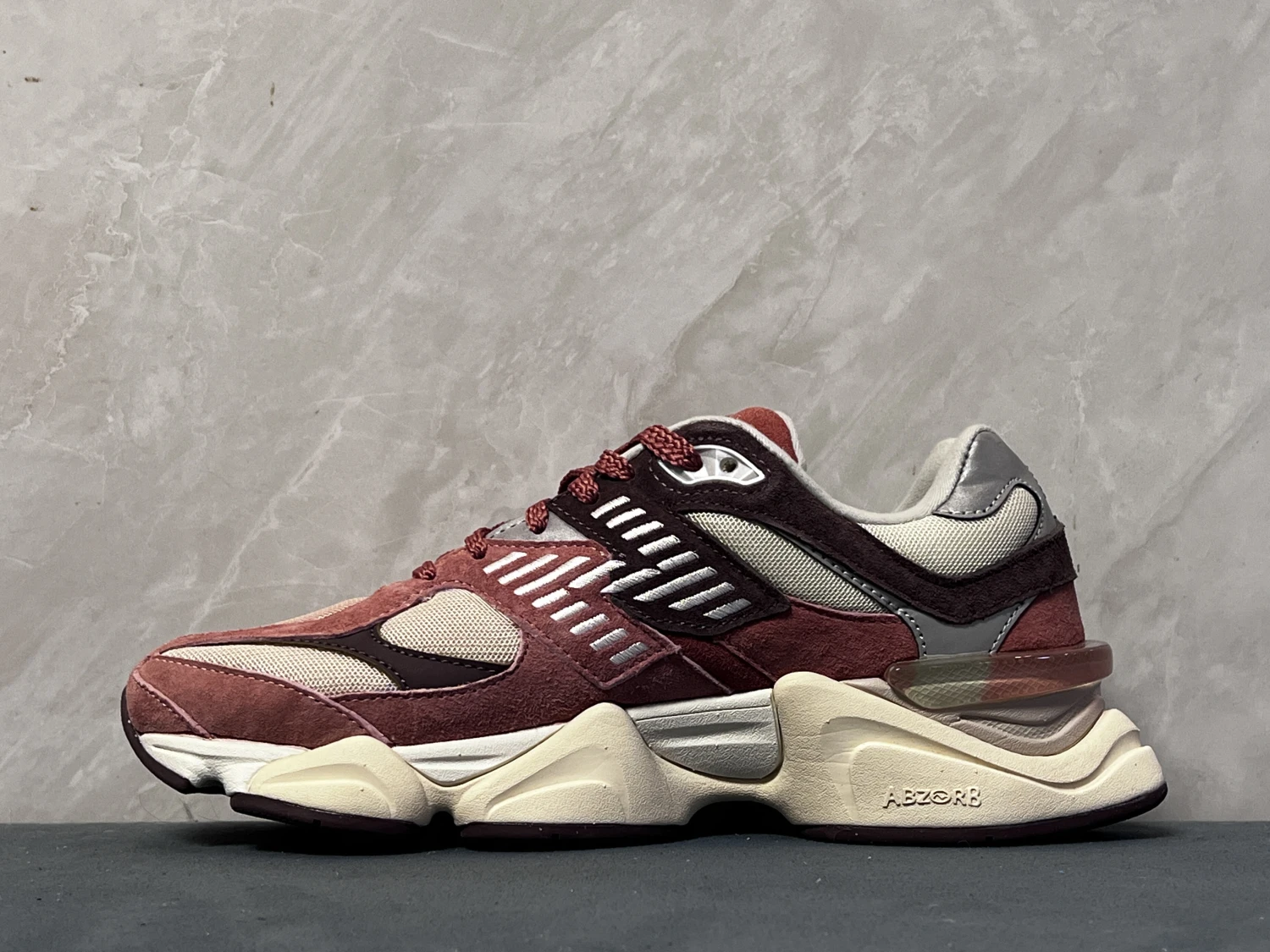 New Balance Burgundy Rose Chunky Lifestyle Sneakers – Premium Retro Streetwear Fashion Running Shoes