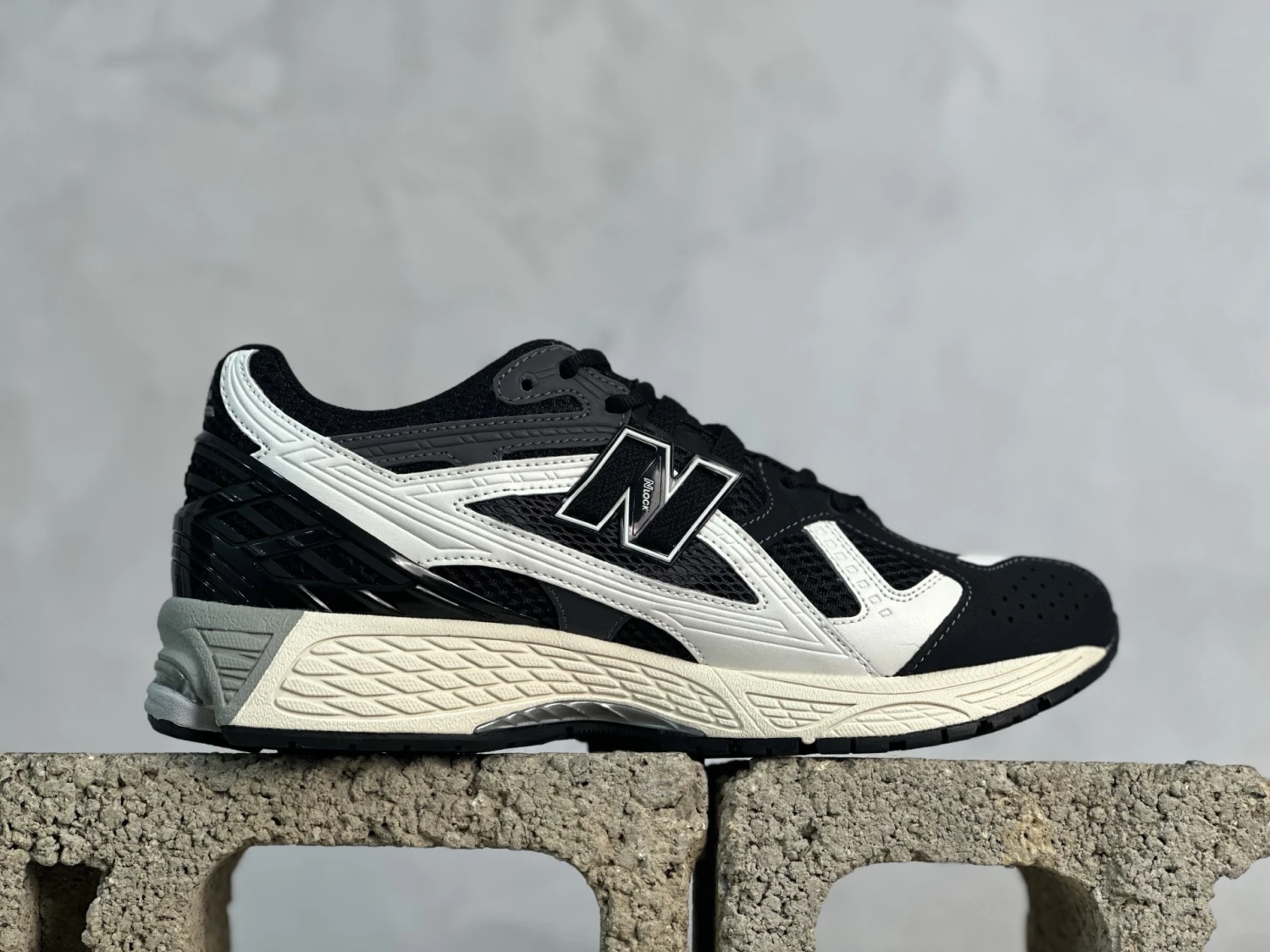 New Balance 1906R Black White Retro Sneakers