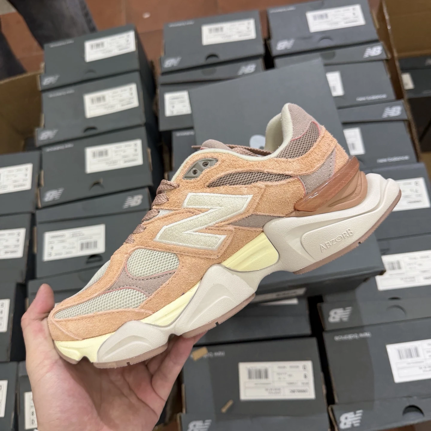 New Balance Peach Cream Chunky Sneakers
