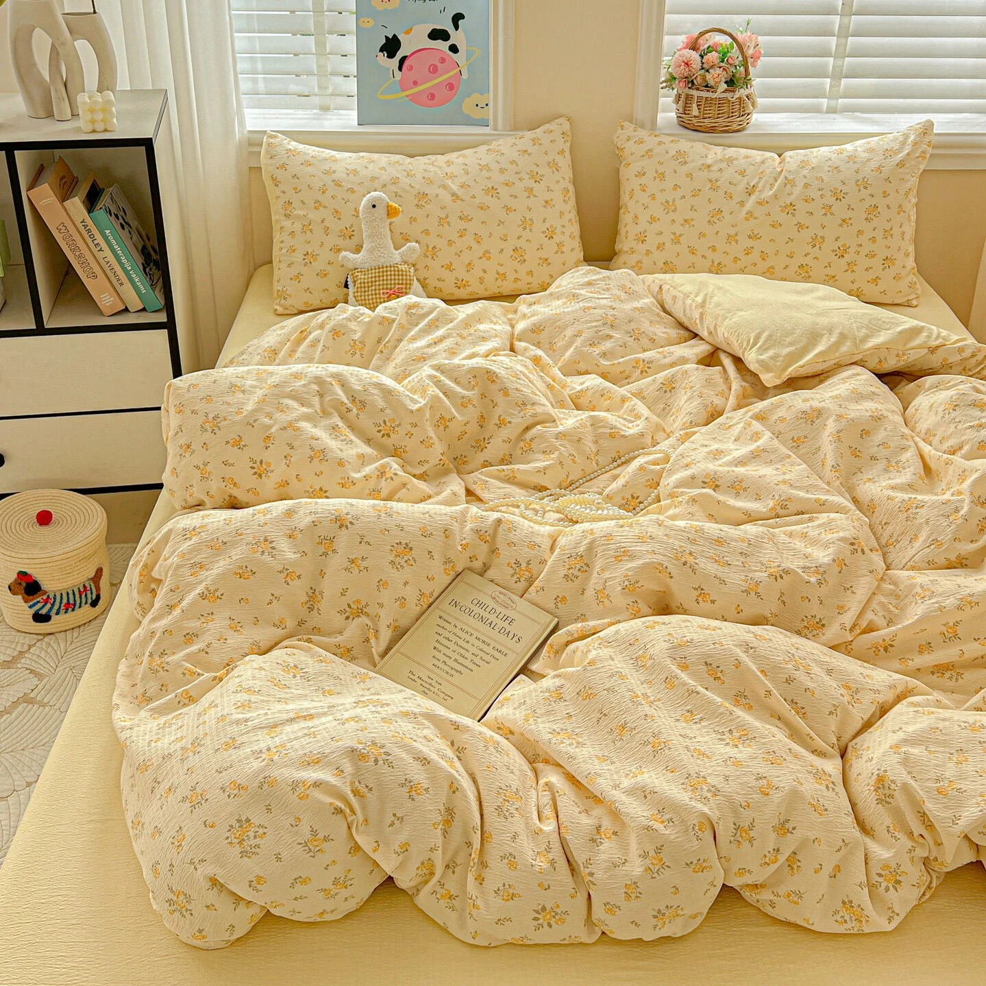 Luxury Egyptian Cotton Bedding Set - Soft, Breathable, King Size