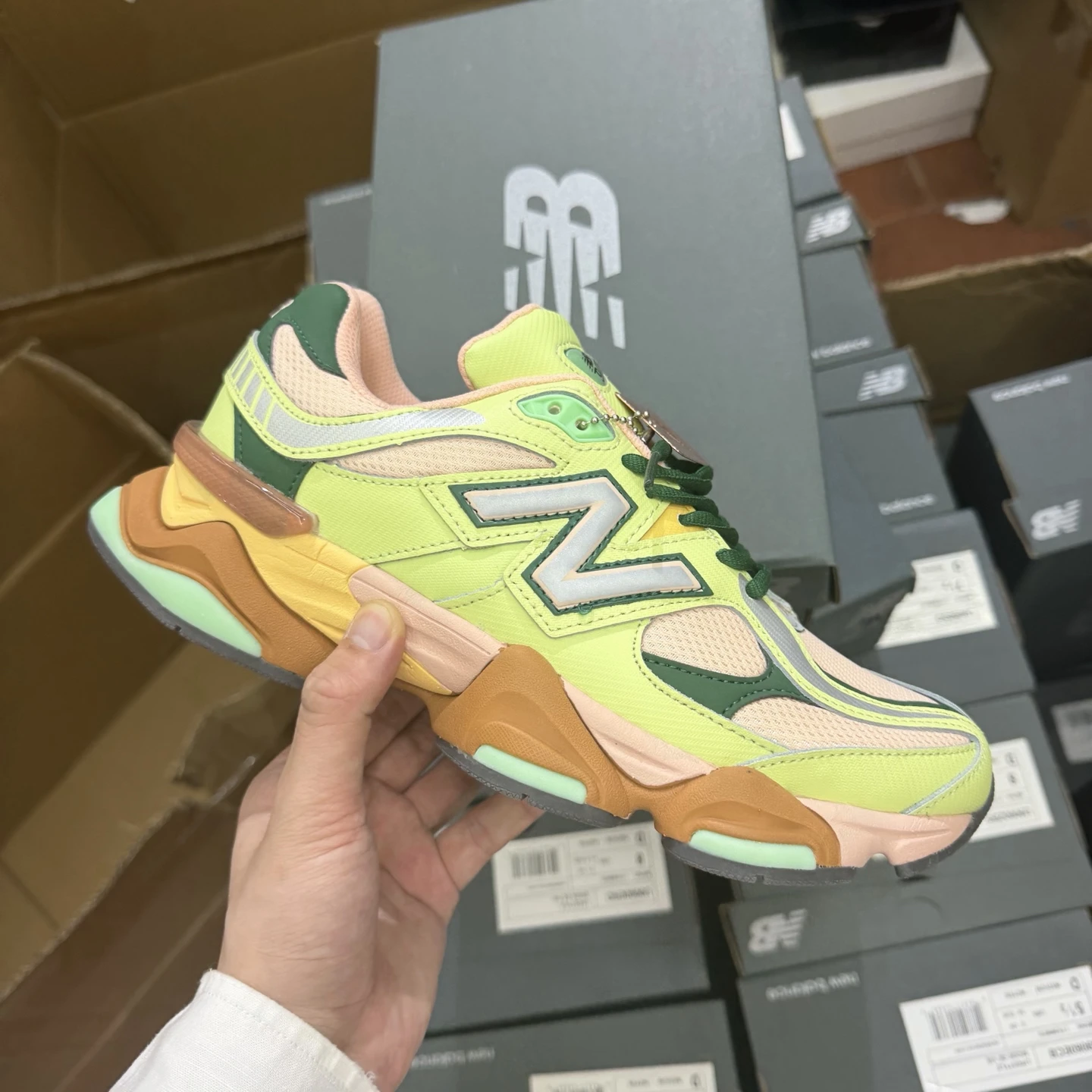 New Balance Chunky Lifestyle Sneakers – Green, Lime & Caramel Brown