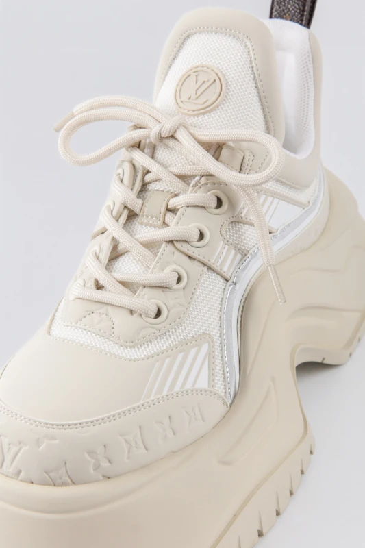 Louis Vuitton Ivory Wave Platform Sneakers – Cream Beige Chunky Luxury Trainers