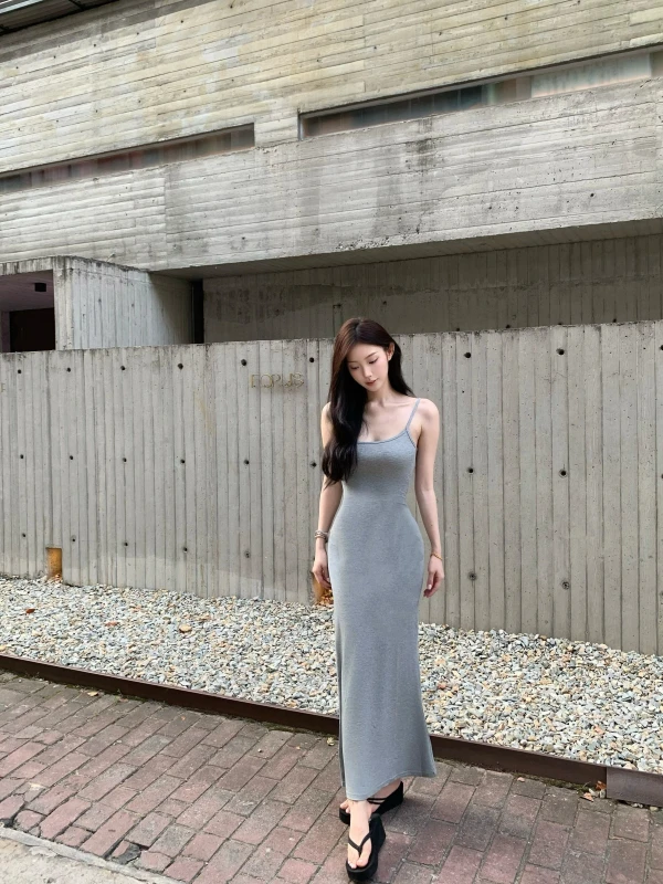 Women's Bodycon Mini Dress - Chic & Flattering Sleeveless Party Clubwear