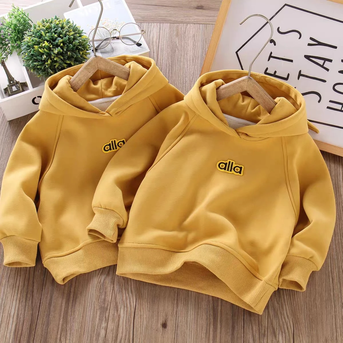 Cozy Hooded Sweatshirt for Kids - Soft Cotton Blend Pullover Hoodie