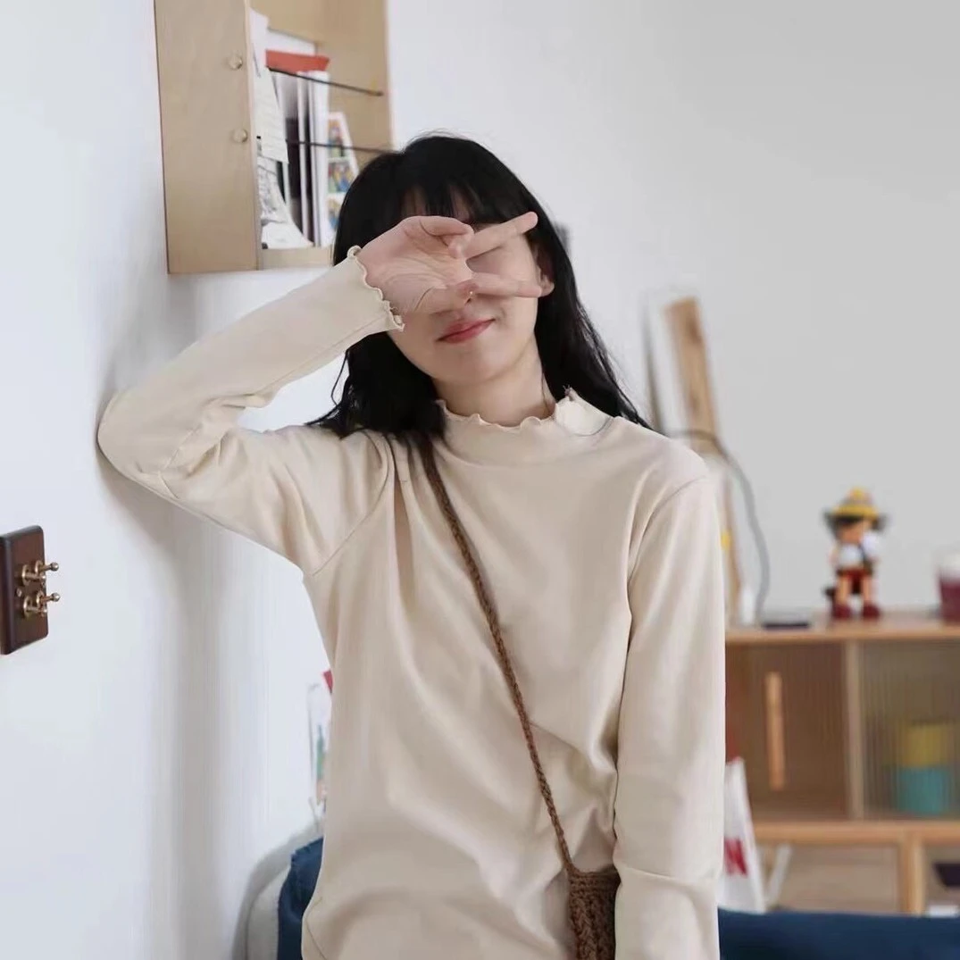 Women's Long Sleeve Mock Neck Top - Soft & Versatile Basic Tee