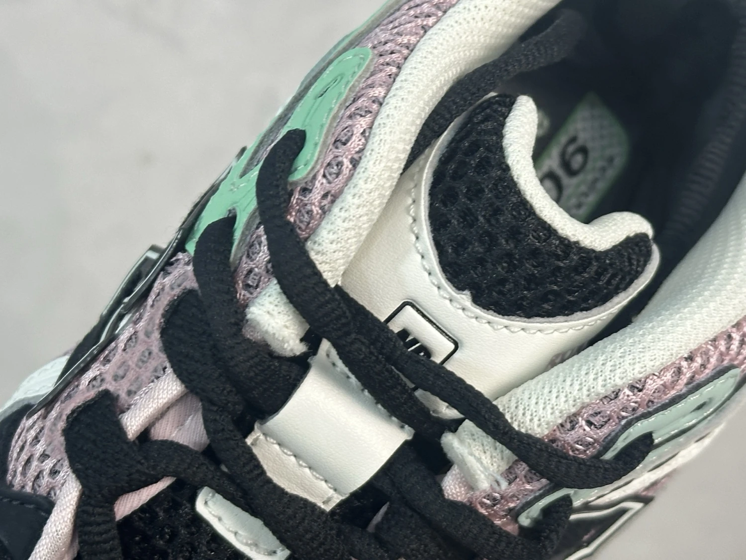 New Balance 1906R Mint Pulse Lifestyle Sneakers