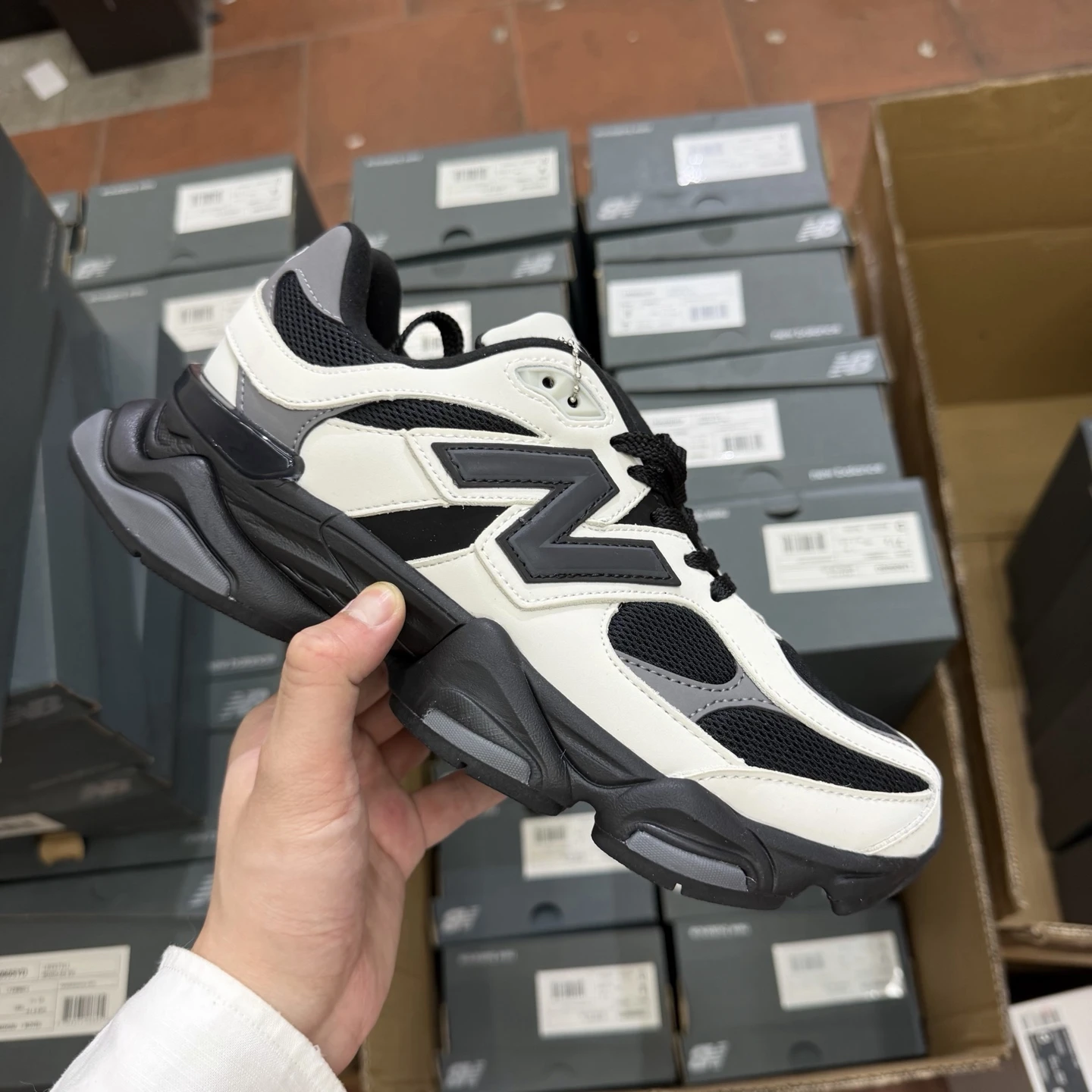 New Balance Black White Chunky Sneakers