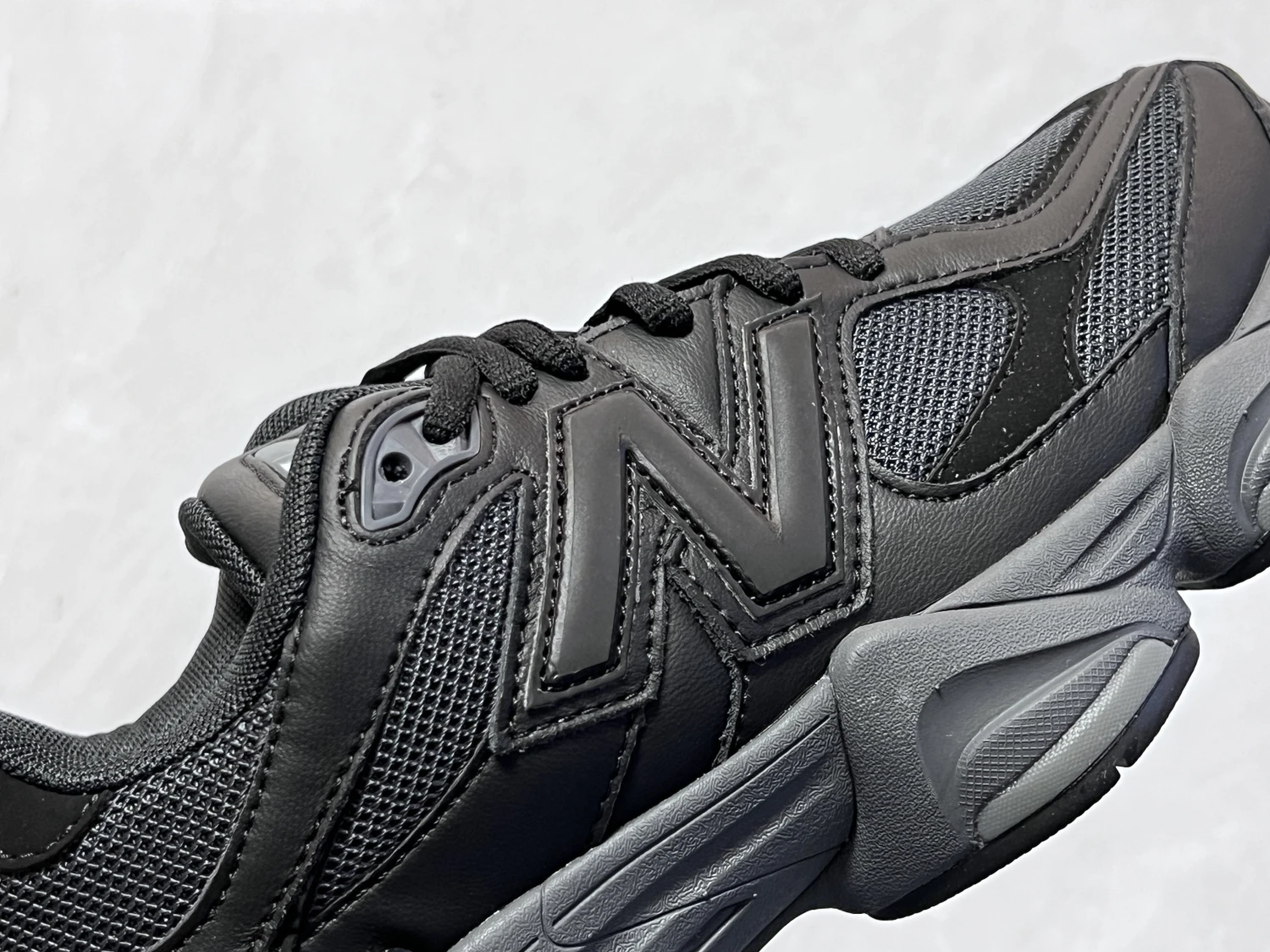 New Balance Triple Black ABZORB Lifestyle Sneakers – Premium Monochrome Chunky Running Shoes