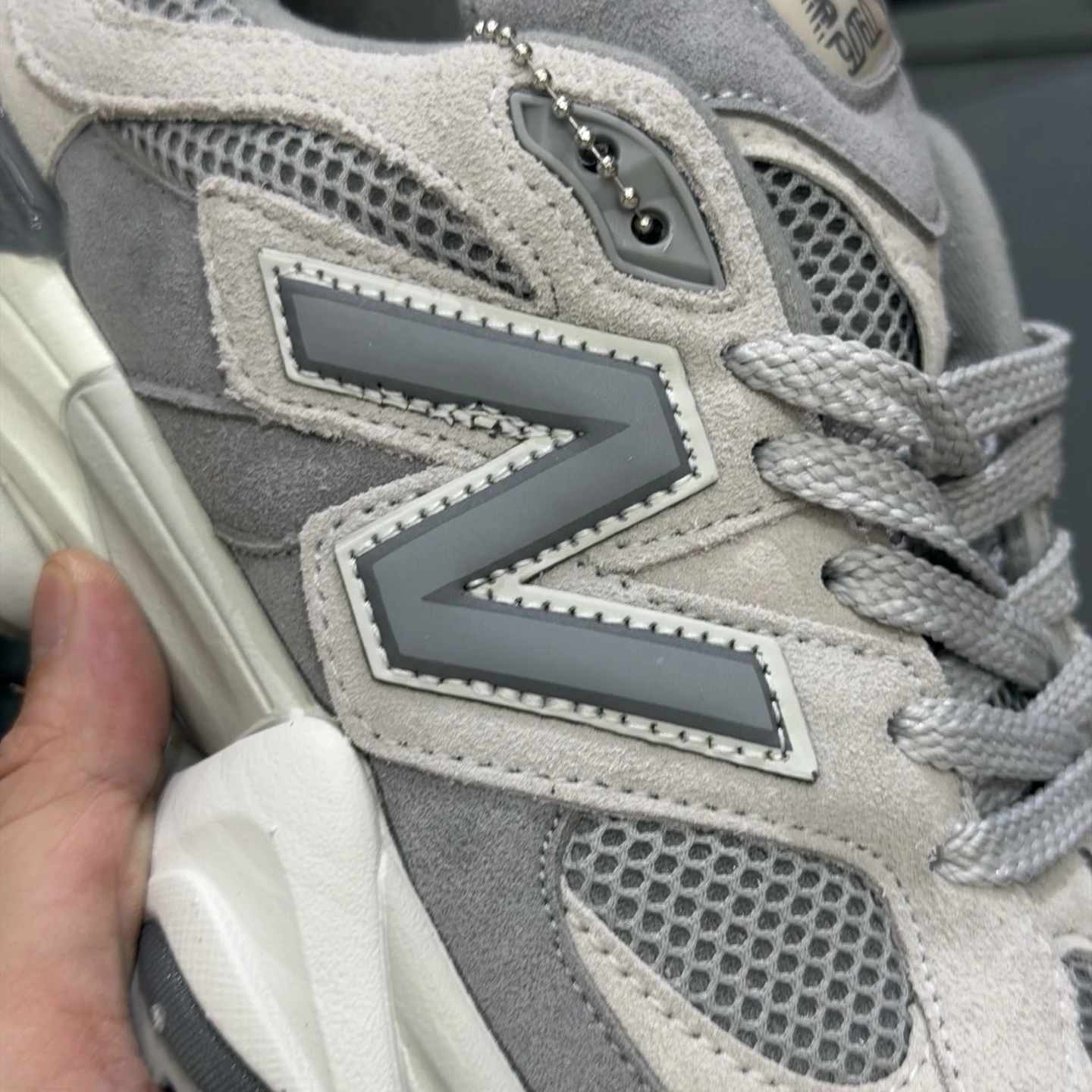 New Balance Ice Grey Chunky Sneakers