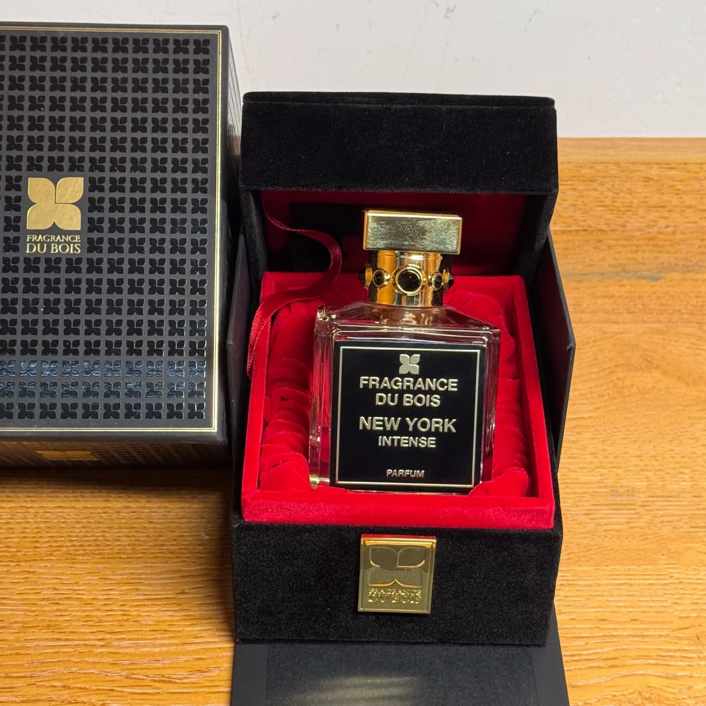 Invigorate Men's Eau de Parfum - Fresh, Woody & Masculine Scent