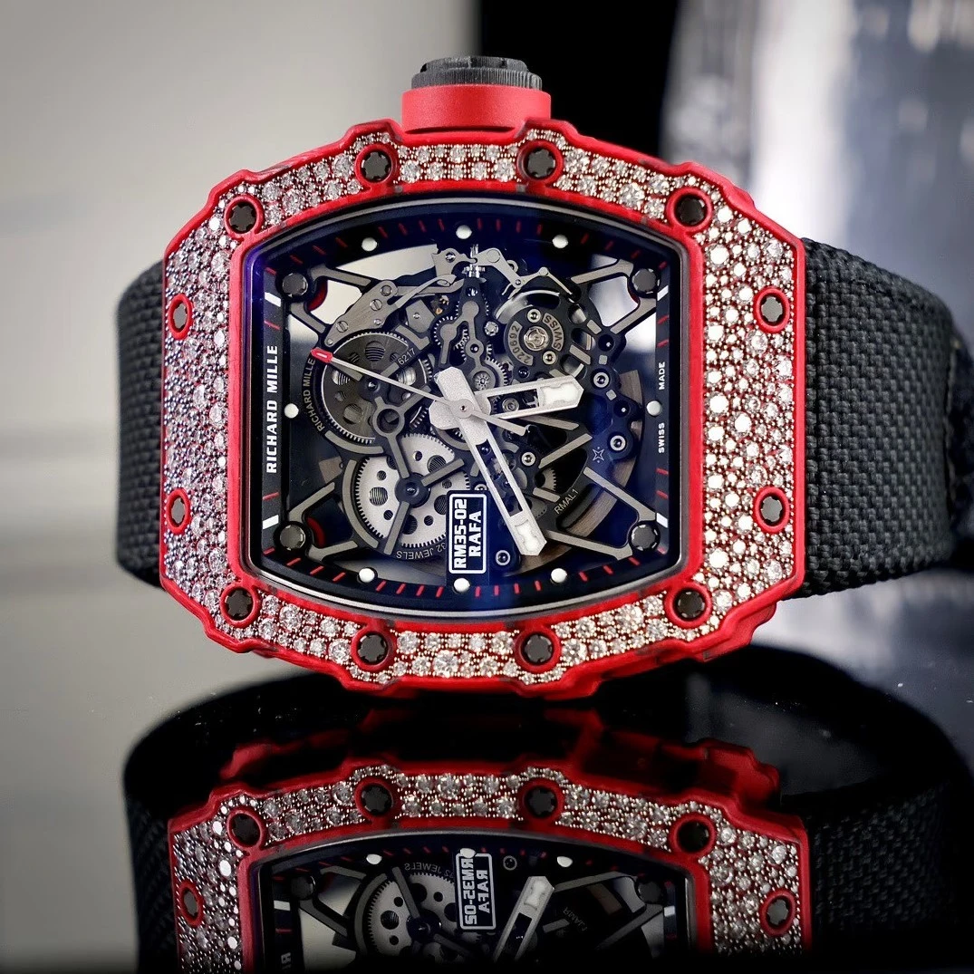 Men's Luxury Watches: Premium Swiss Quartz & Automatic Timepieces