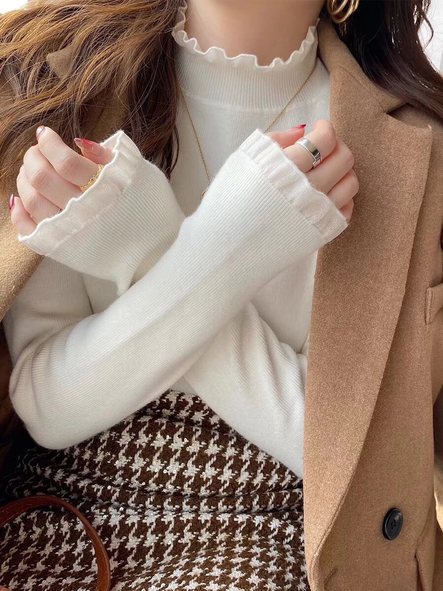 Women's Long Sleeve Mock Neck Top - Soft & Versatile Basic Tee