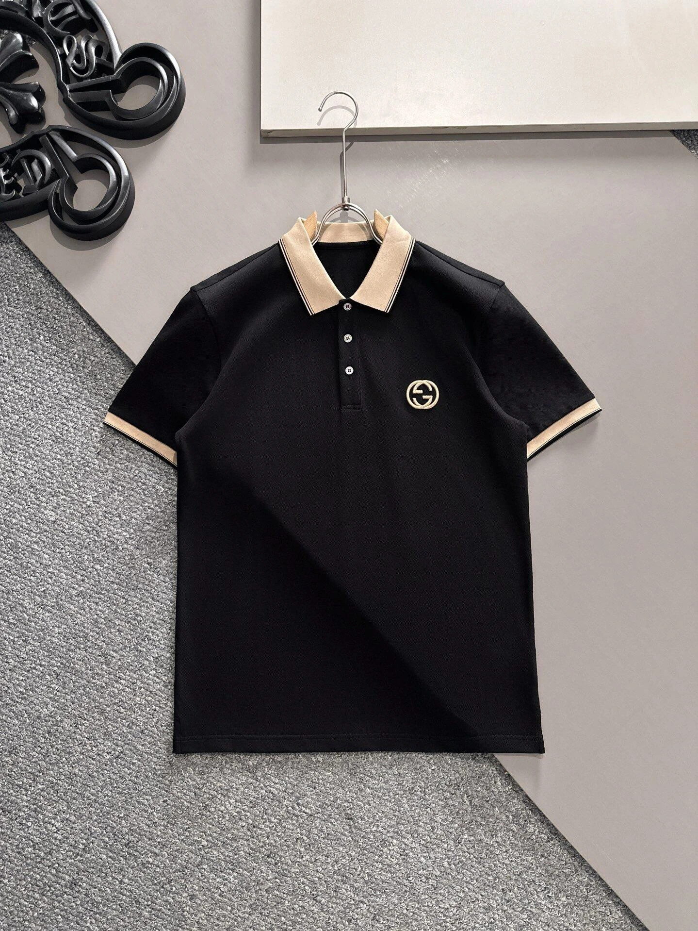 Gucci Polo Shirt - Classic Logo Embroidery - Men's & Women's