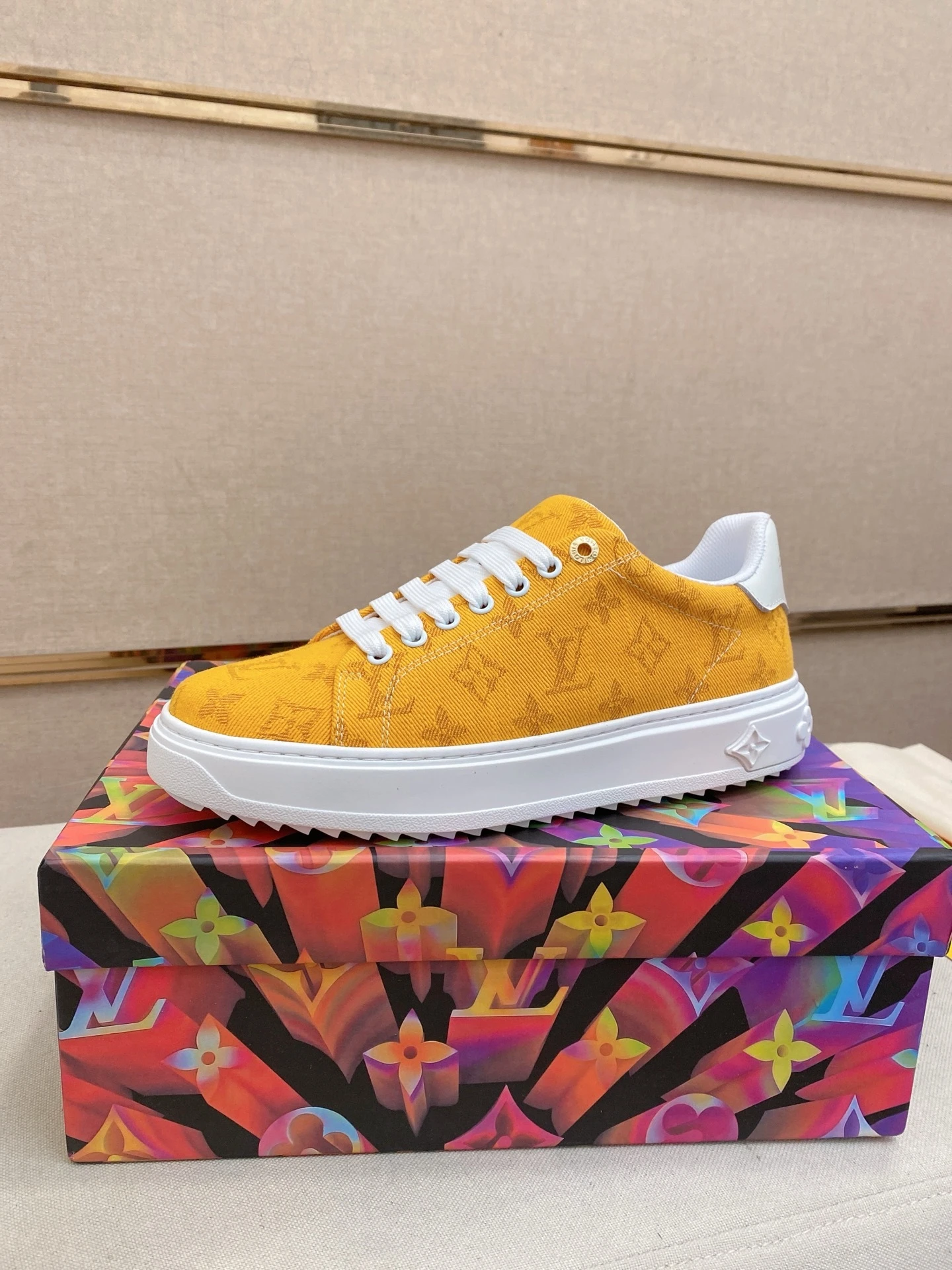 LV-Style Low-Top Casual Sneakers for Men & Women | Designer Inspired Comfort