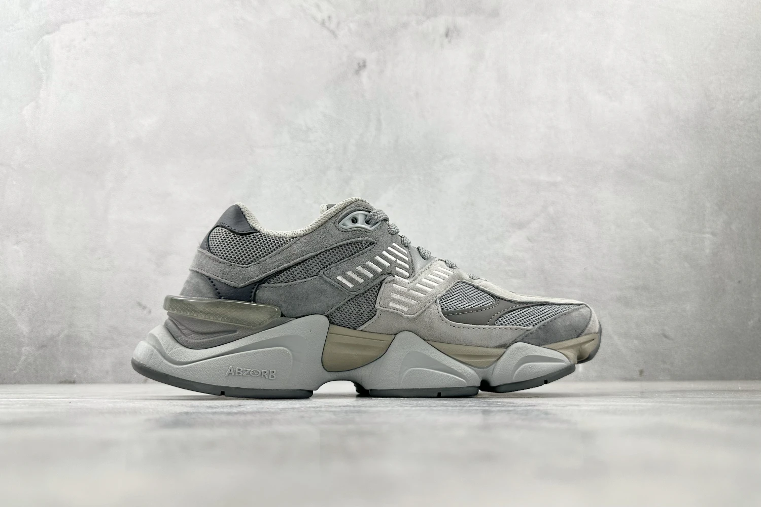 New Balance 9060 Silver Grey Chunky Sneakers – Premium Retro Futuristic Lifestyle Shoes With ABZORB Comfort Cushioning For Men & Women