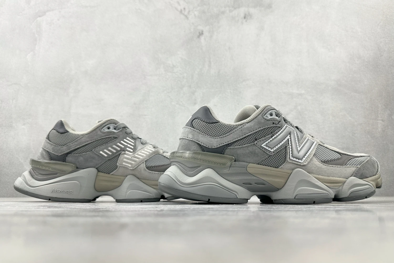 New Balance 9060 Silver Grey Chunky Sneakers – Premium Retro Futuristic Lifestyle Shoes With ABZORB Comfort Cushioning For Men & Women