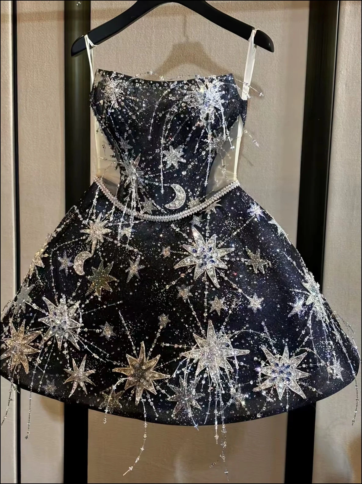 Elegant Banquet Dress for Women - Formal Evening Gown