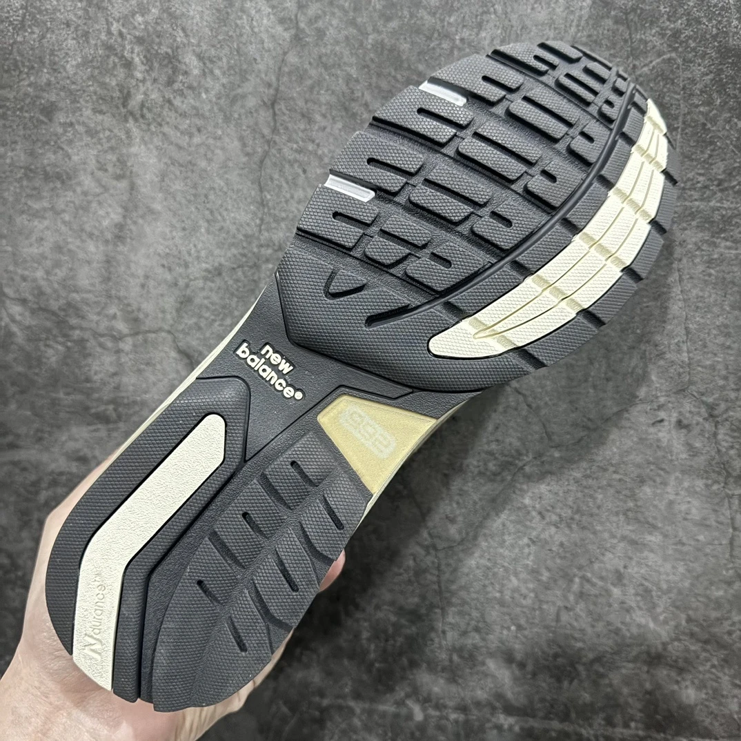 New Balance 992 Taupe Black Retro Sneakers