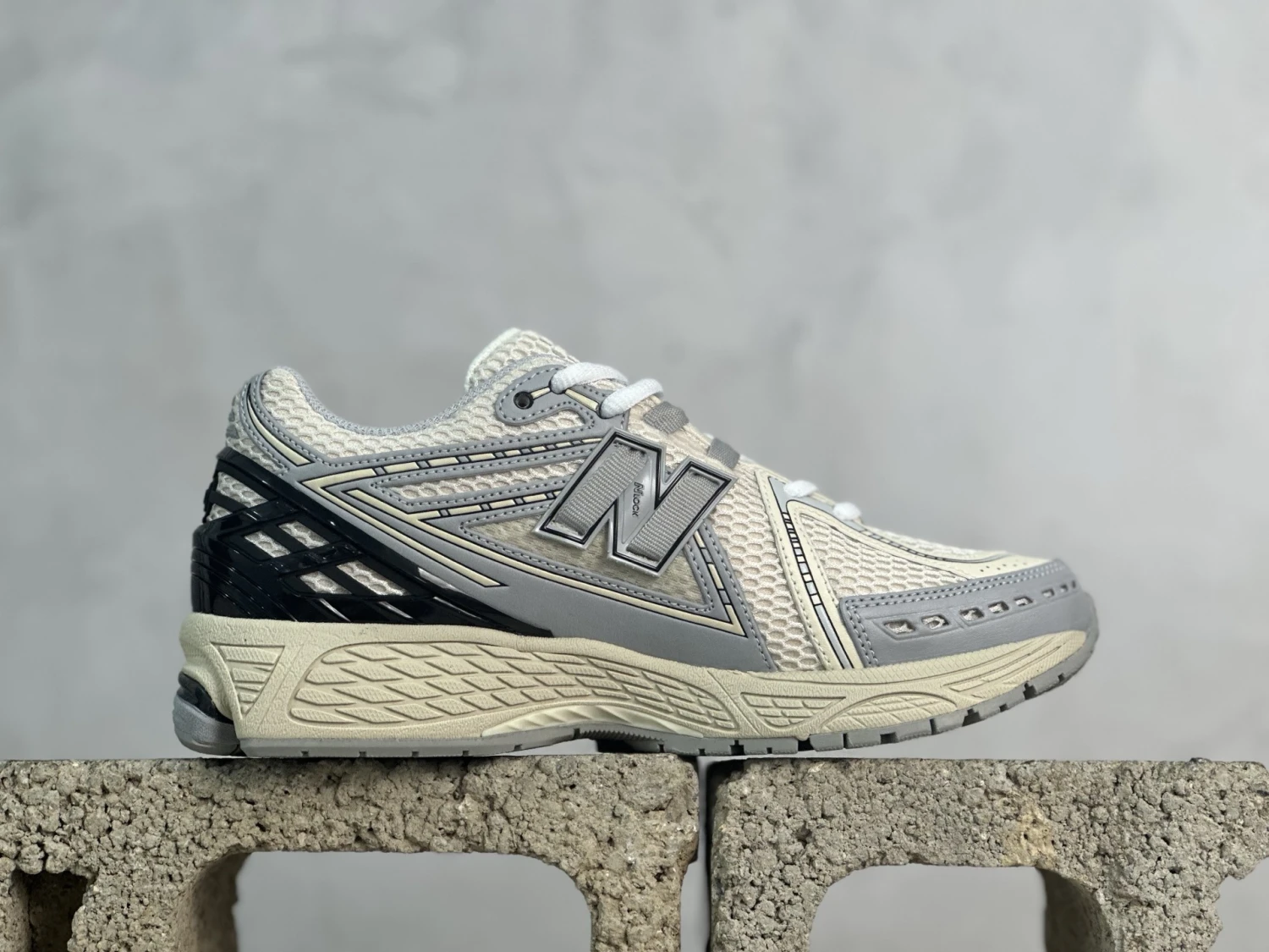 New Balance 1906R Ice Grey Running Sneakers