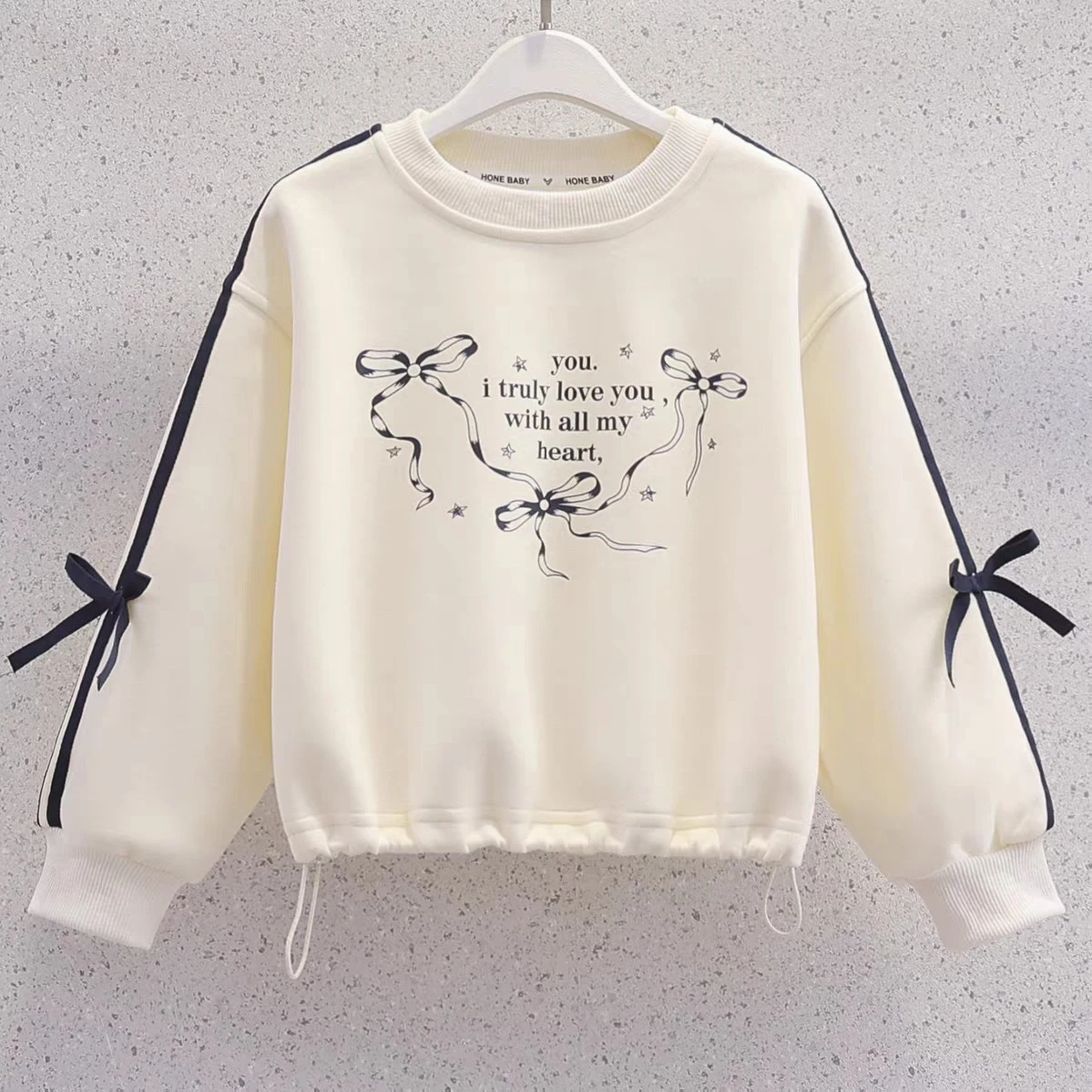 Big Kids' Comfy Round Neck Sweatshirt - Soft Fleece Pullover for Everyday Wear
