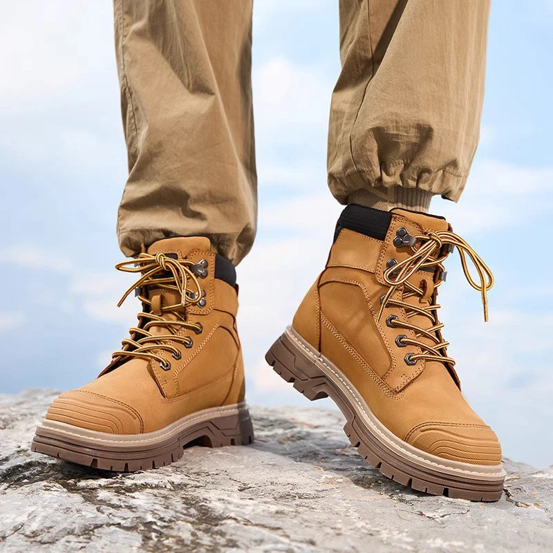 Men's Winter Hiking Boots - Non-Slip, Warm High-Top Snow Boots for Outdoor Comfort