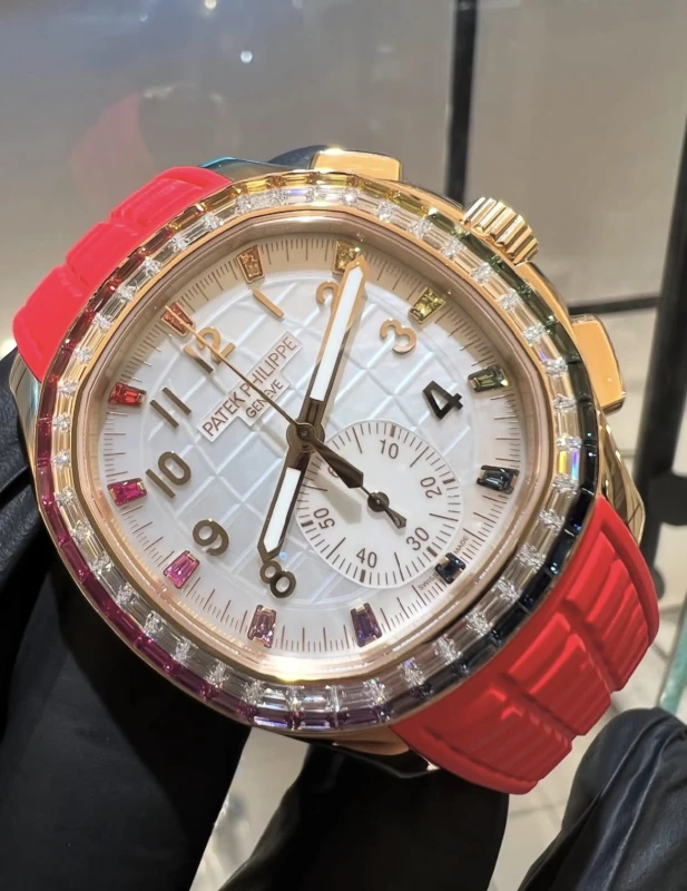 Patek Philippe Luxury Swiss Watch - Exquisite Craftsmanship & Timeless Elegance