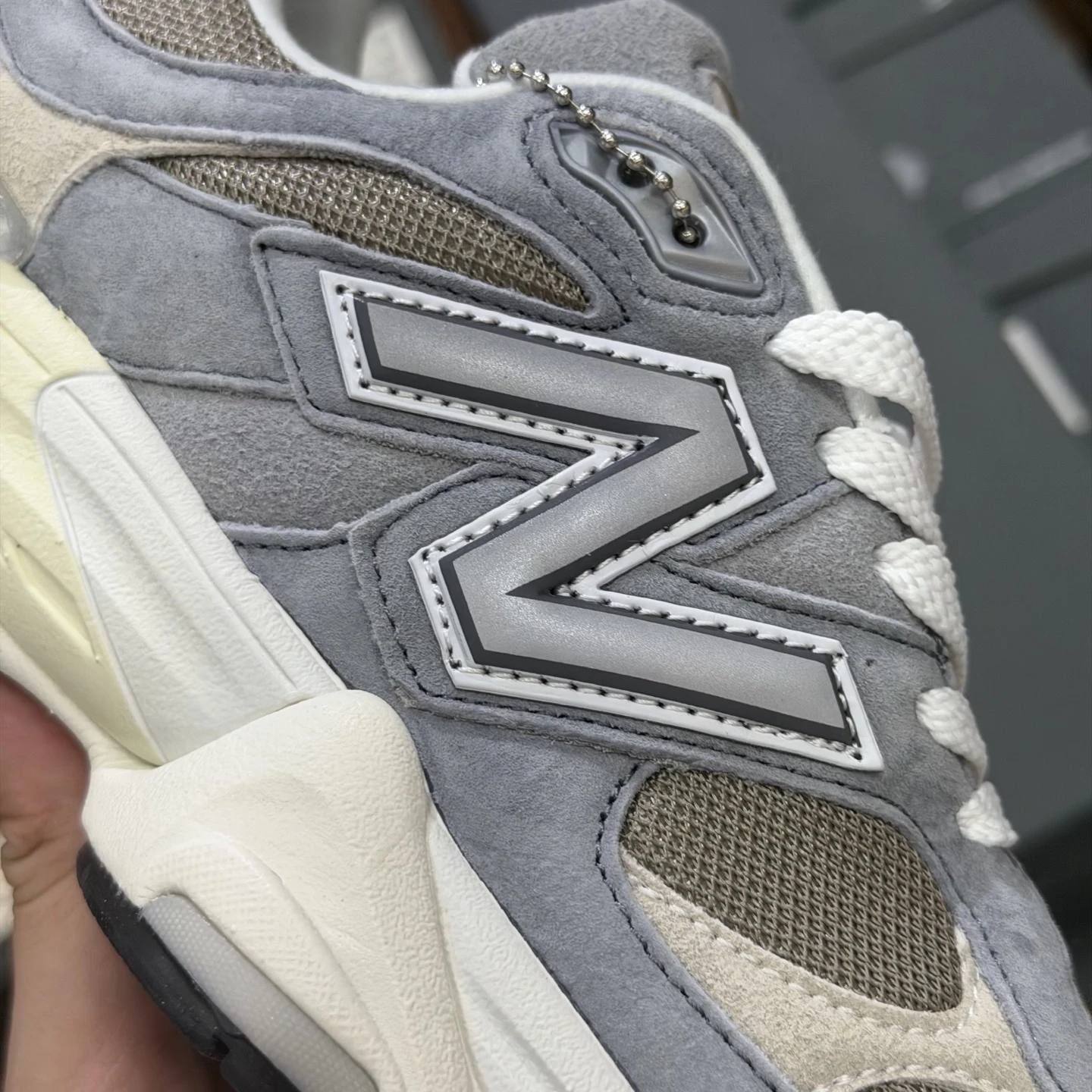 New Balance Chunky Runner Sneakers – Ice Blue, Stone Grey & Cream