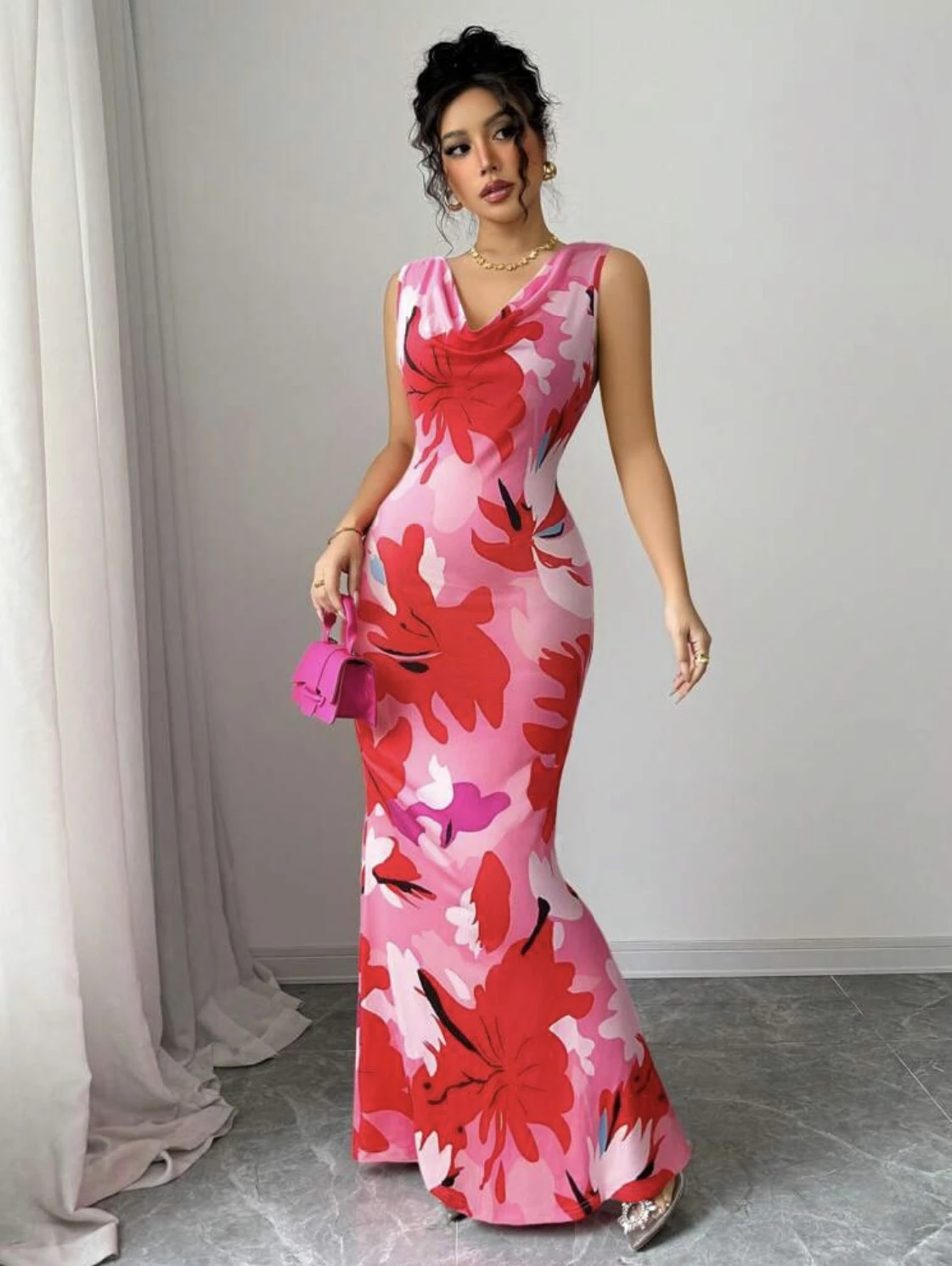 Elegant Women's Midi Dress - Chic Floral Print Casual Fit