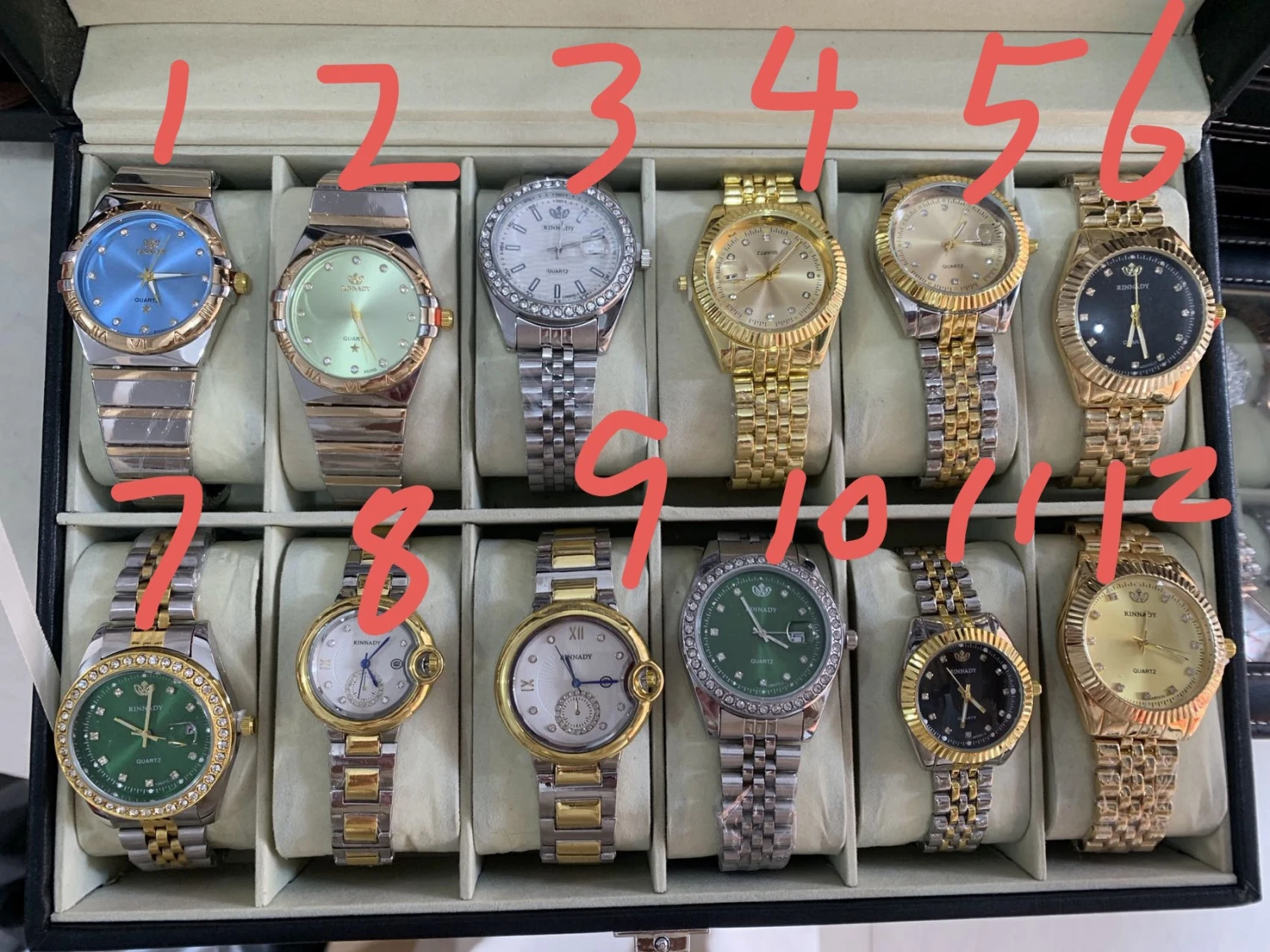 Elegant Quartz Watch for Men & Women | Stainless Steel, Water Resistant