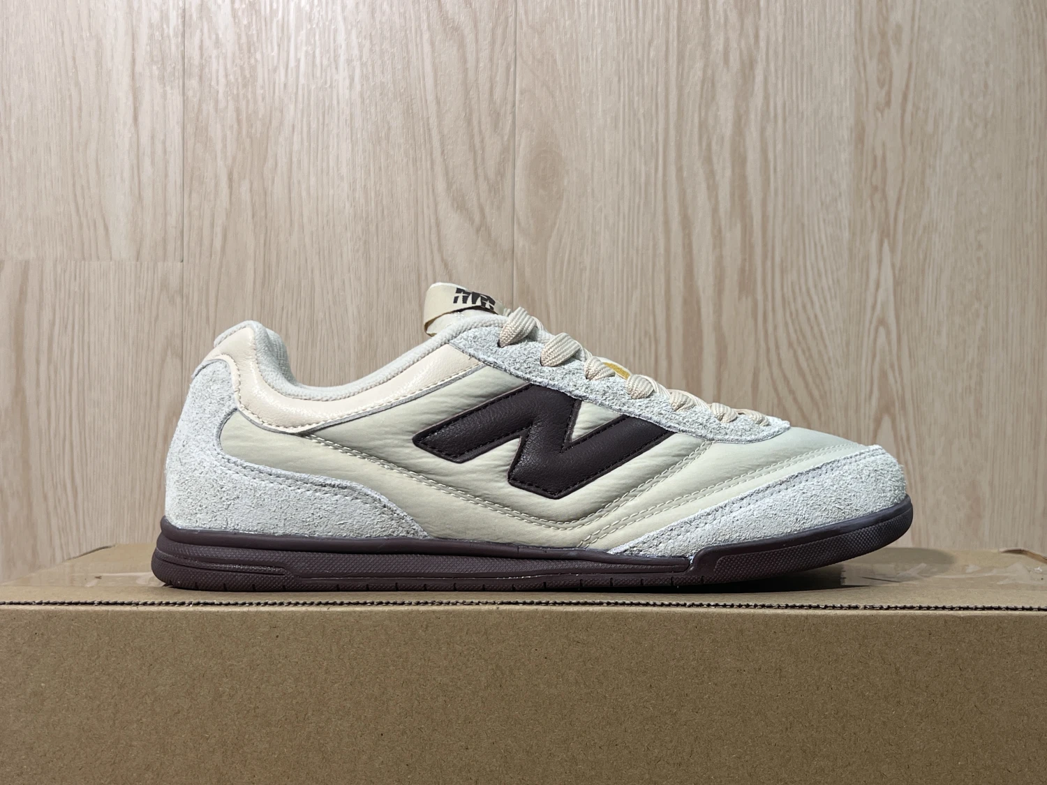 New Balance T500 Classic Court Sneakers – Cream Brown  Colors
