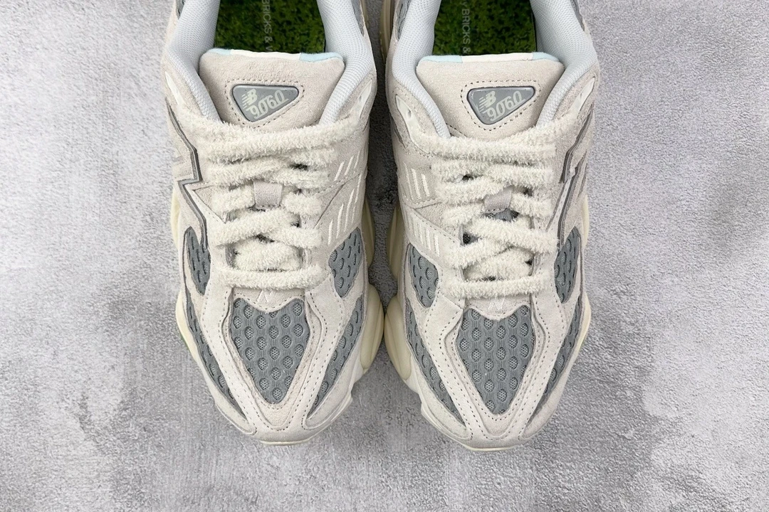 New Balance Cream Green Chunky Sneakers
