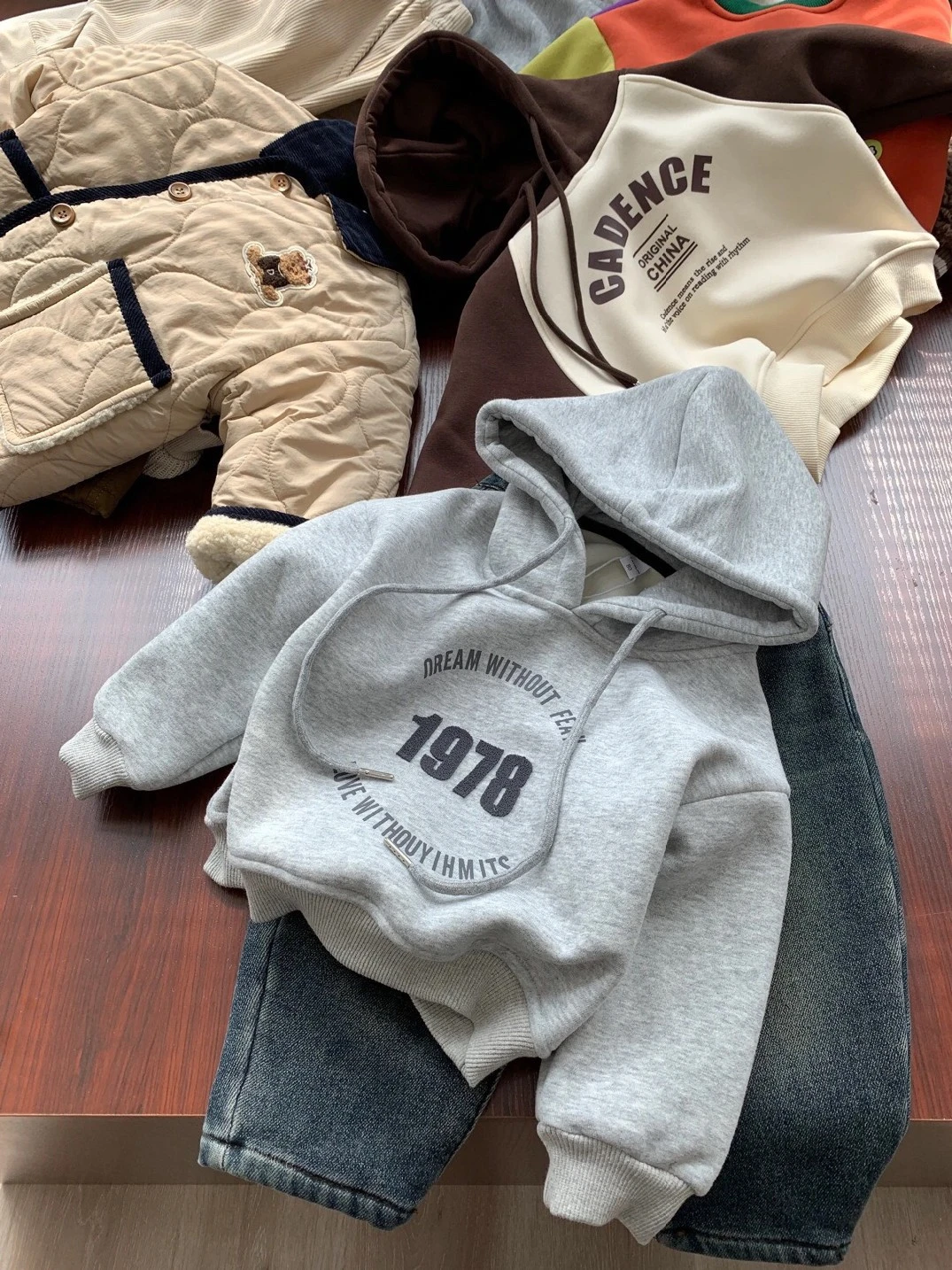 Cozy Kids Hooded Sweat Suit - Comfy Fleece Loungewear Set