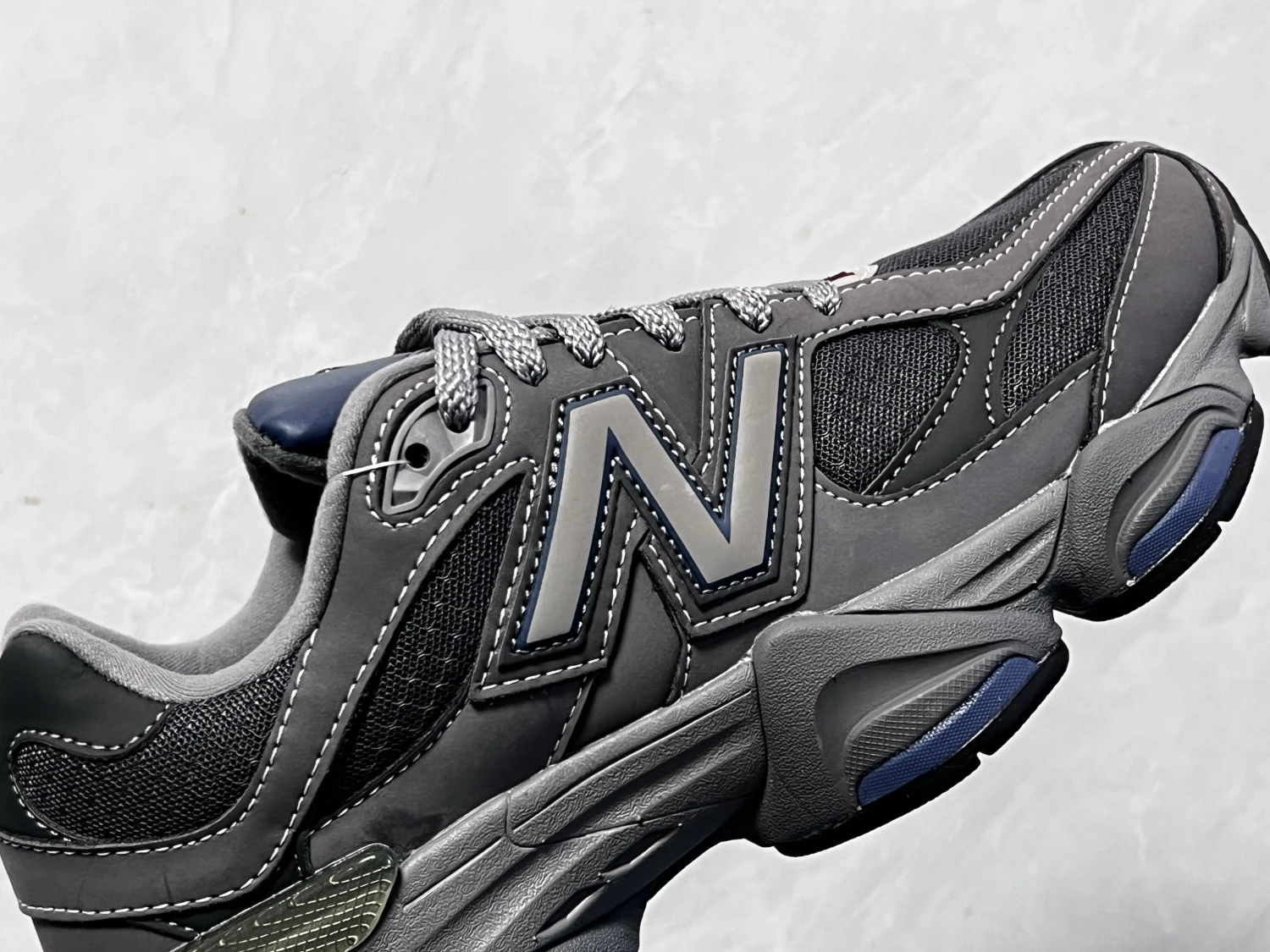 New Balance Triple Black ABZORB Chunky Sneakers – Premium Dark Grey Retro Running Shoes