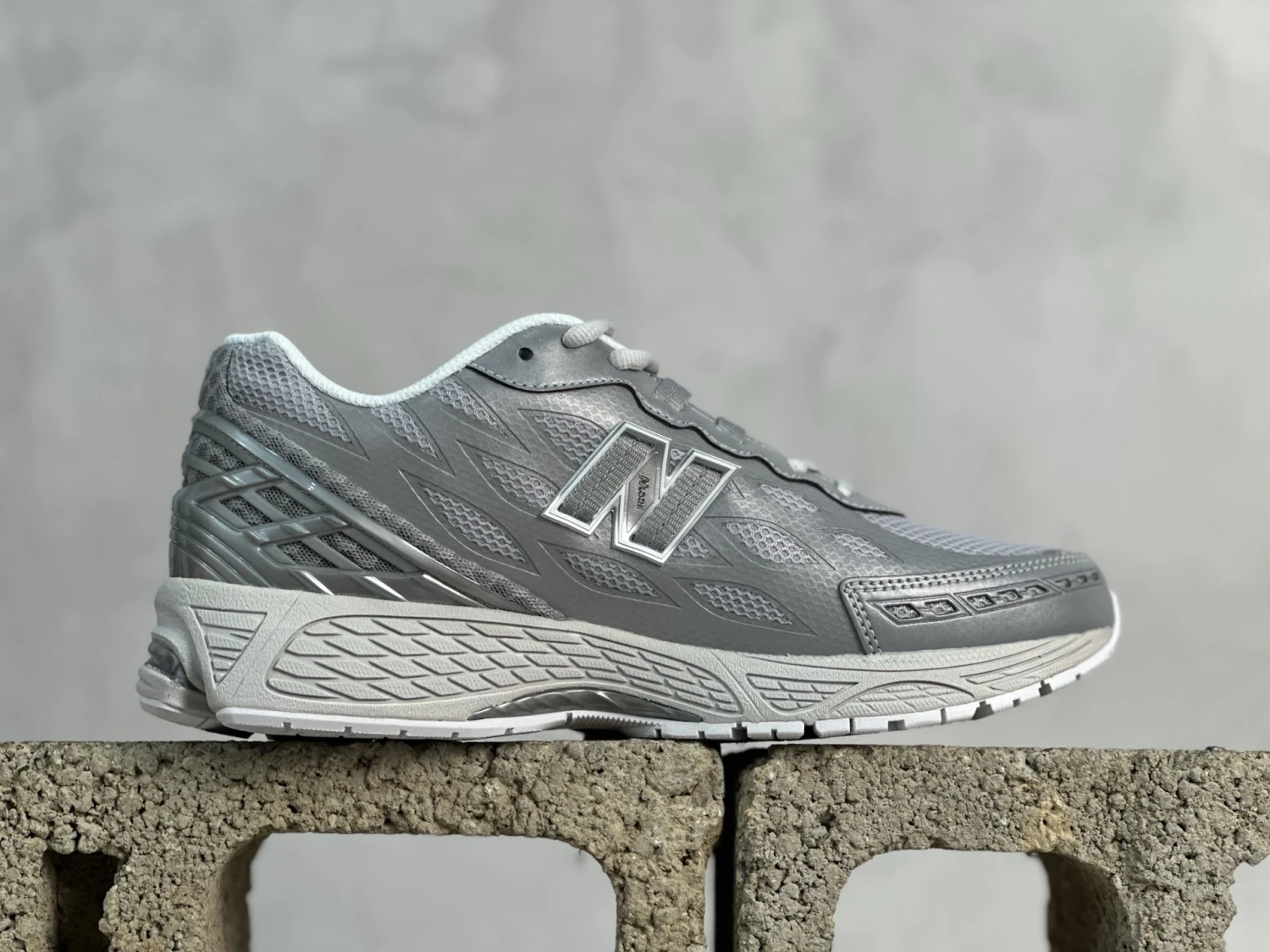New Balance 1906R Frost Grey Performance Sneakers