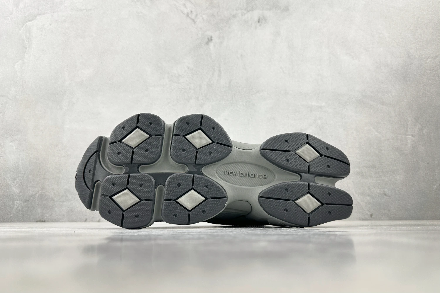 New Balance 9060 Steel Grey Chunky Sneakers – Premium Grey Lifestyle Running Shoes With Oversized ABZORB Cushioning For Men & Women