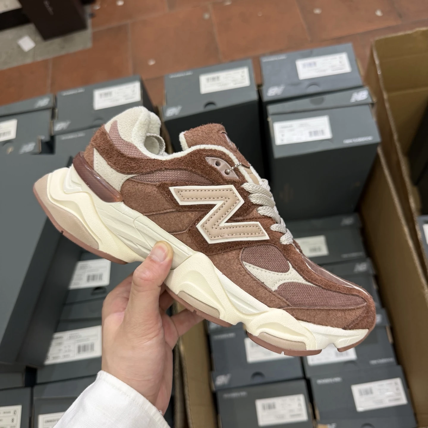 New Balance Mocha Cream Chunky Sneakers
