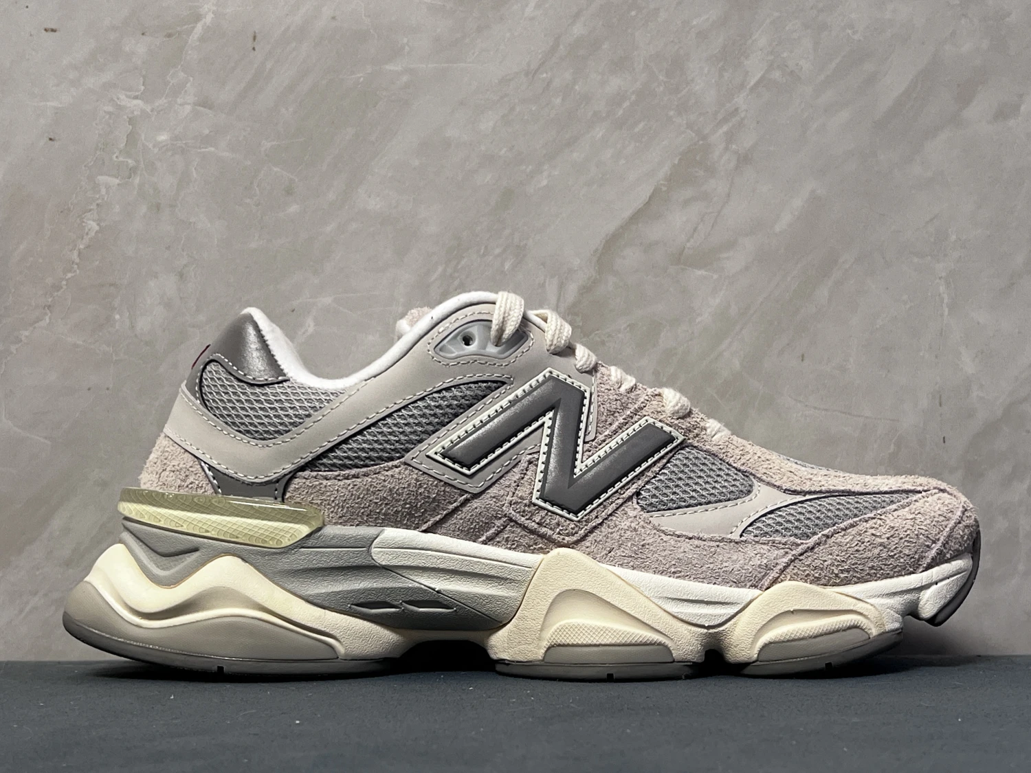 New Balance Grey Cream ABZORB Chunky Sneakers – Premium Suede Retro Lifestyle Running Shoes