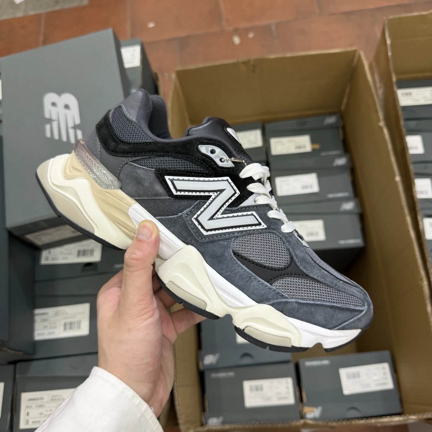 New Balance 9060 “Shadow Steel” Chunky Sneakers – Grey Black