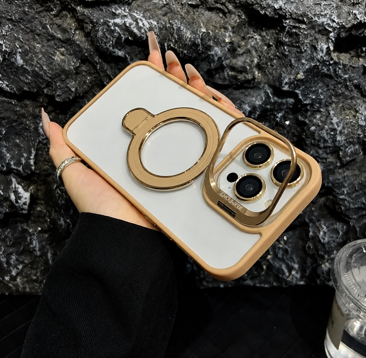 iPhone 13/14/15 Double Kick Stand Case | Gold