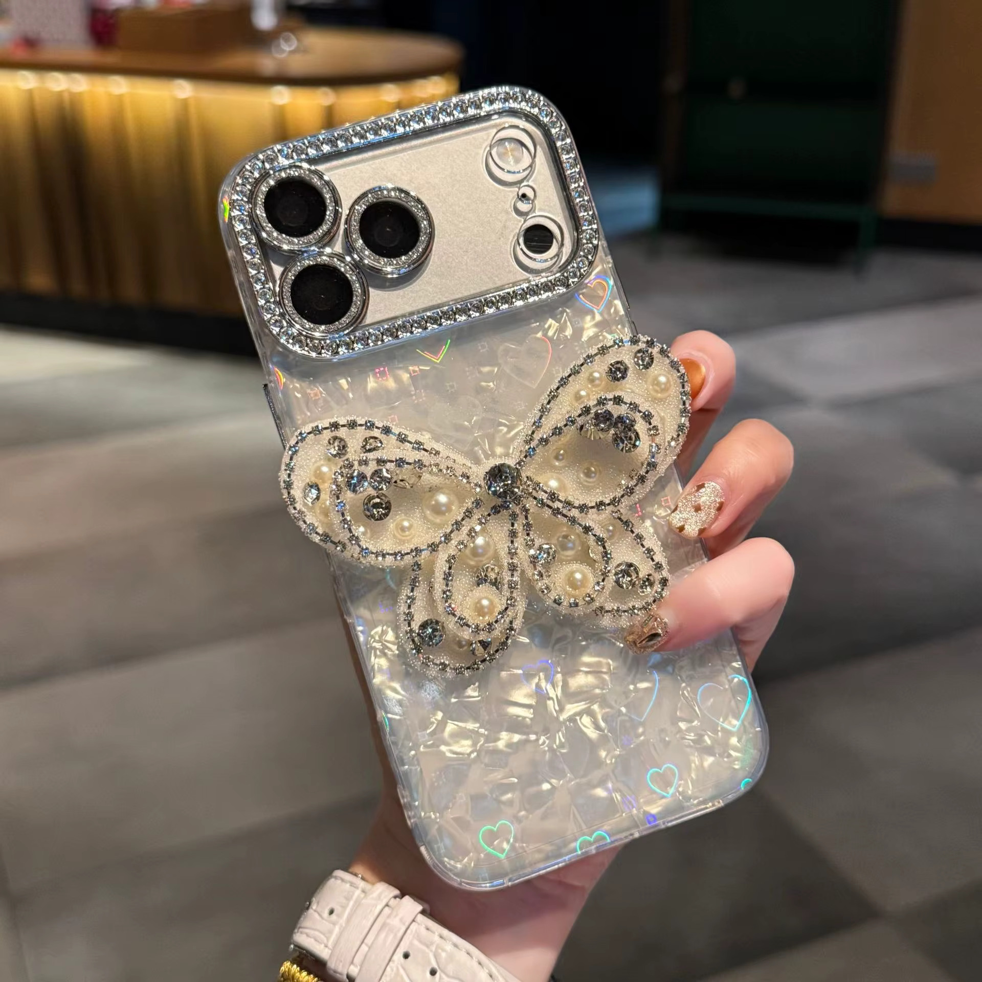 iPhone 13/14/15 Pearl Diamond Butterfly & Shell Case - White