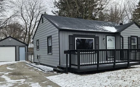 Affordable Charm in Saginaw: Updated 3-Bedroom Home-$66,000