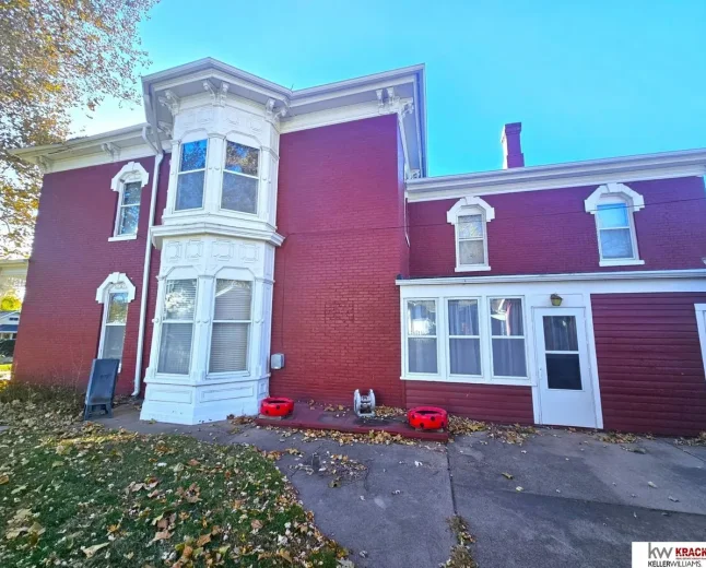 Historic Italianate Home for Sale in Fairbury, NE - $185,000