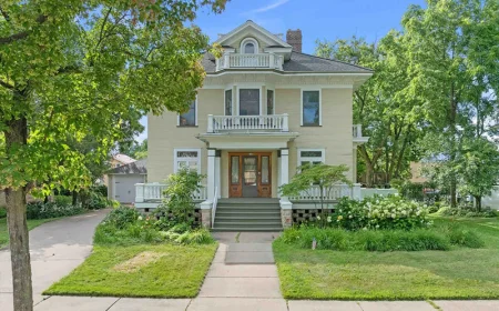 $249,000. Marshfield's Historic Wahle-Laird House: A Victorian Gem For Sale