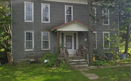 $29,900 Historic Pine City Home: 1826 Renovation Opportunity & Foreclosure Sale
