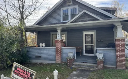 $29,900 Charming 2-Story Home in Dunbar, WV: A 1930s Gem